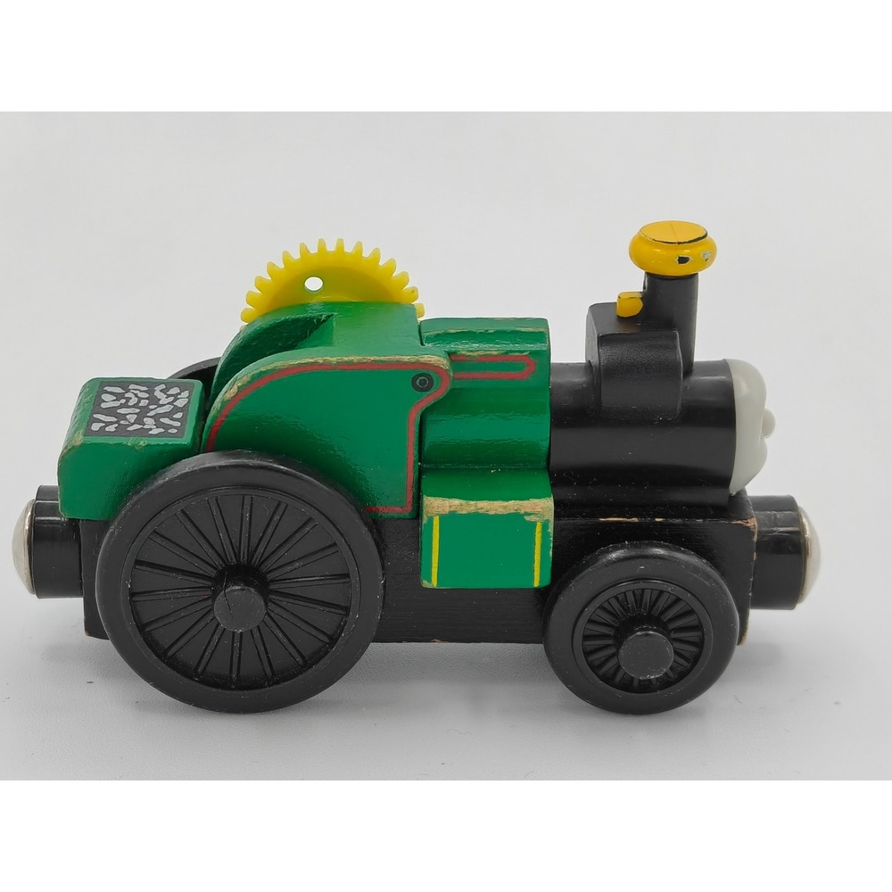 Thomas & Friends Wooden Railway Trevor the Traction Engine Green Wood Toy Train - Picture 2 of 7